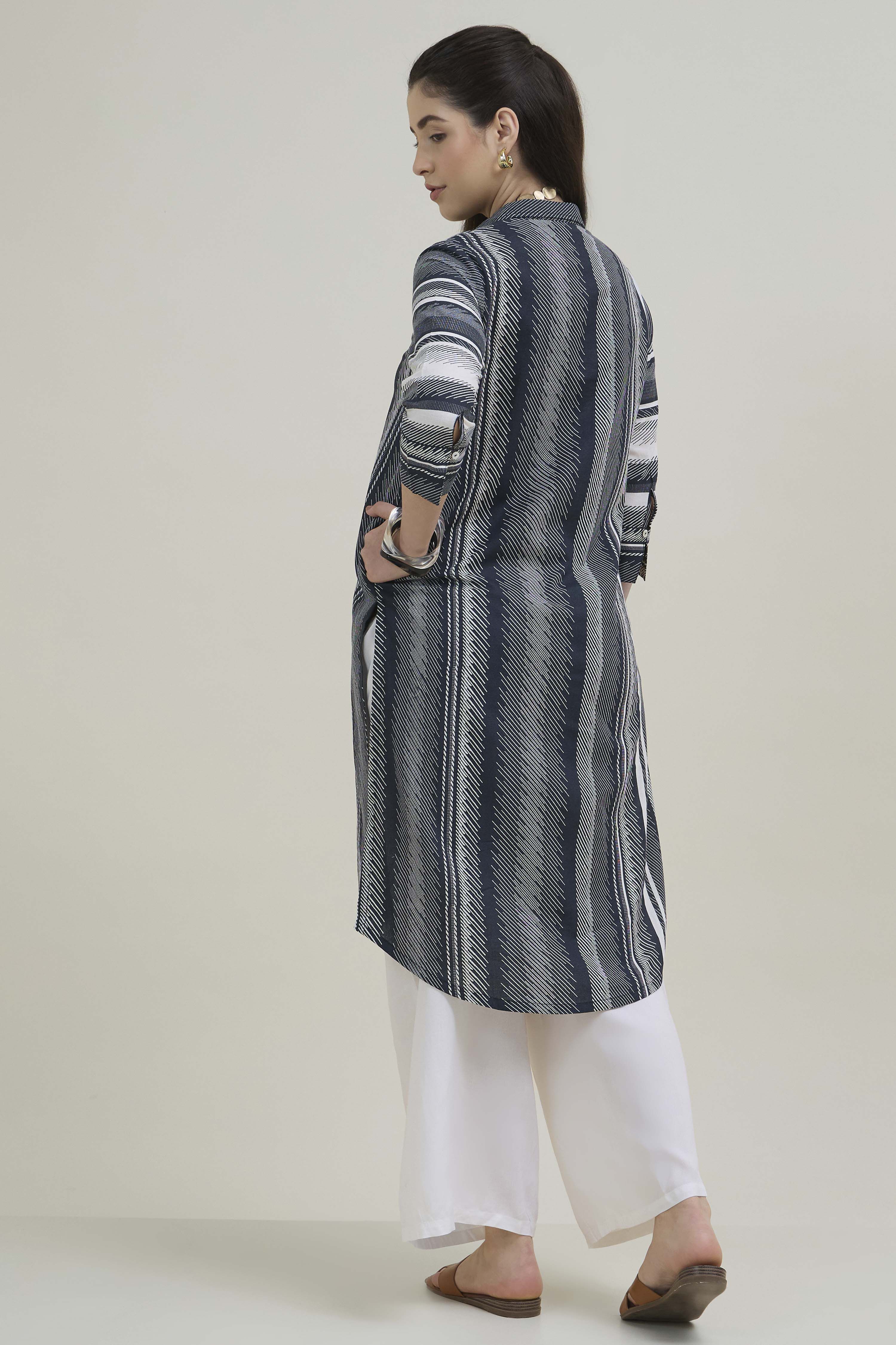Black White Cotton Flex Straight Printed Kurta image number 4