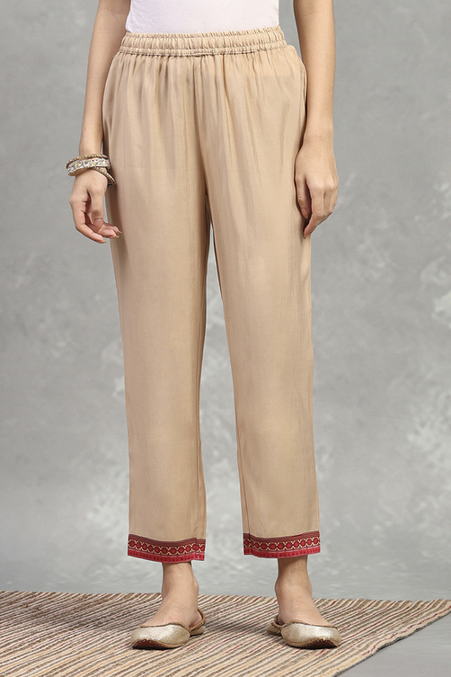 Gold Viscose Blend Solid Straight Pants image number 4