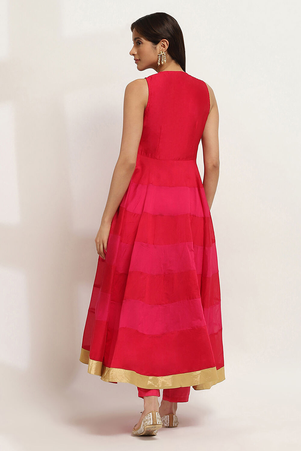 Red and Pink Tiered Anarkali Suit Set image number 4