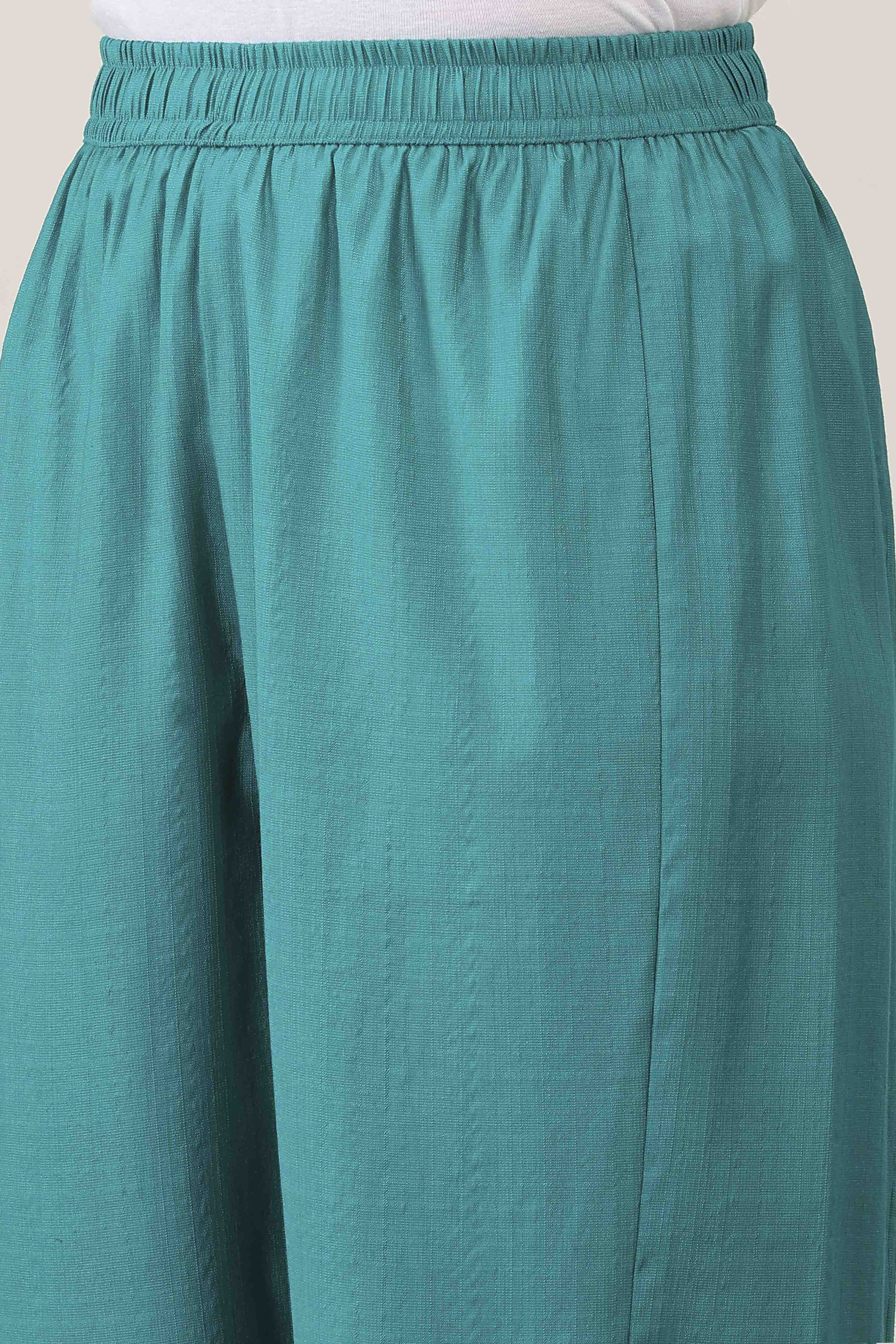 Green Viscose Polyester Straight Suit Sets image number 2