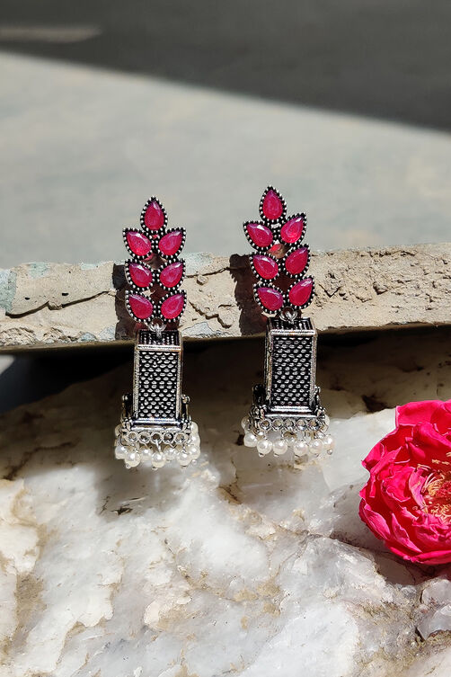 Red Metal Brass Earring image number 1