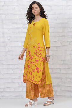 Yellow LIVA Straight  Kurta Pants Set image number 3