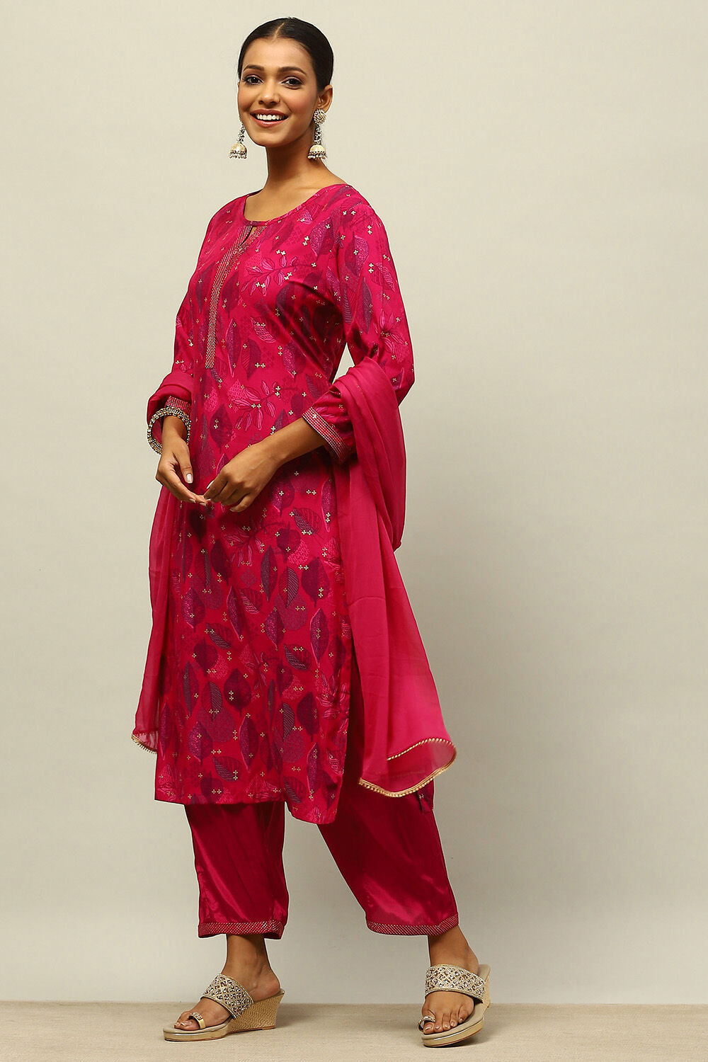 Magenta Printed Straight Suit Set image number 3