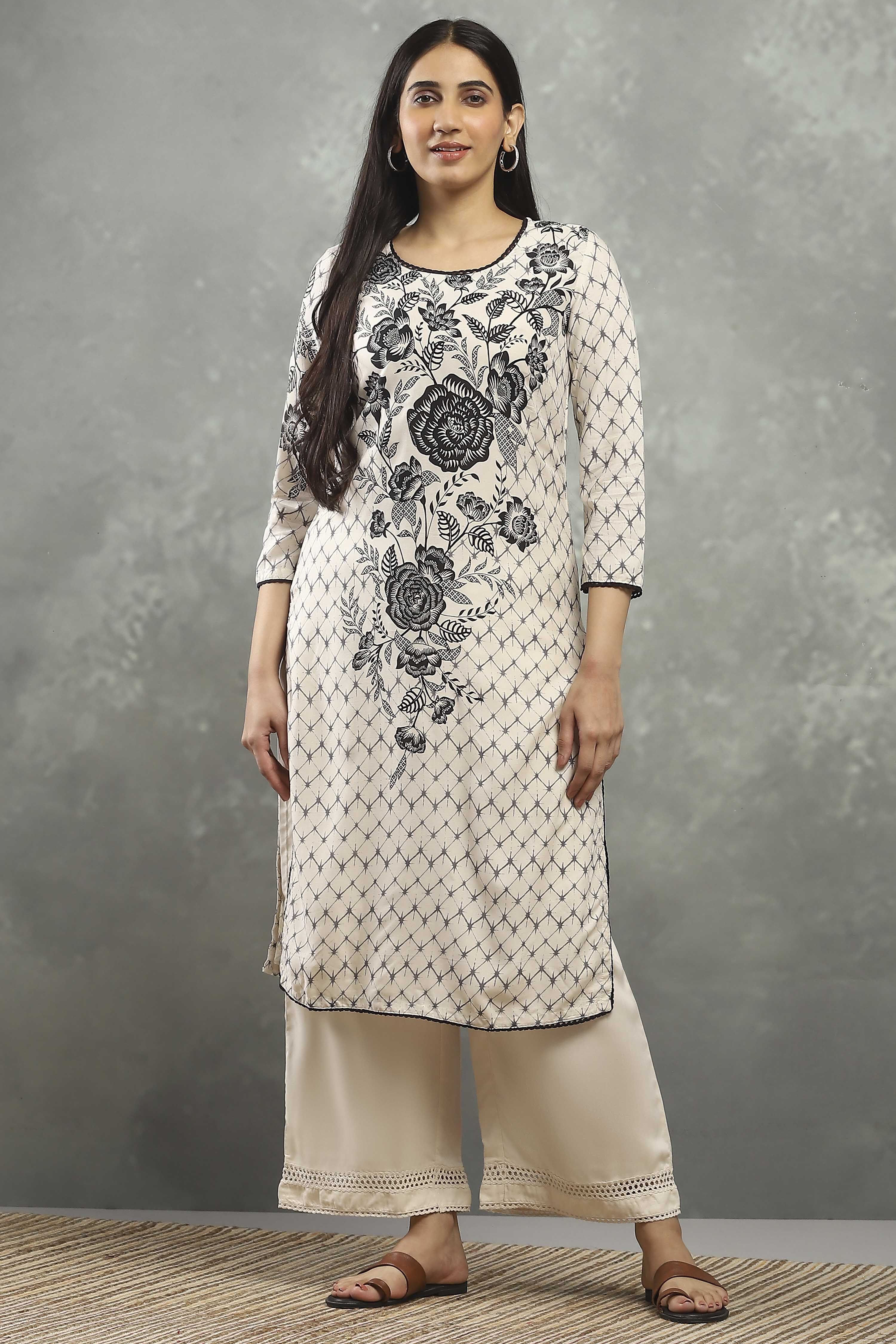 Off White Viscose Straight Kurta Pants Set image number 6