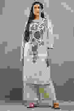 Off White Viscose Straight Kurta Pants Set image number 6