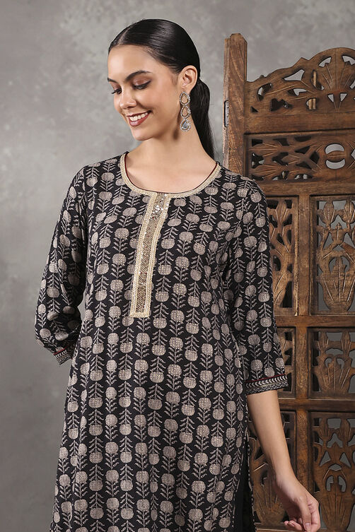 Black Viscose Blend Printed Straight Suit Set image number 1