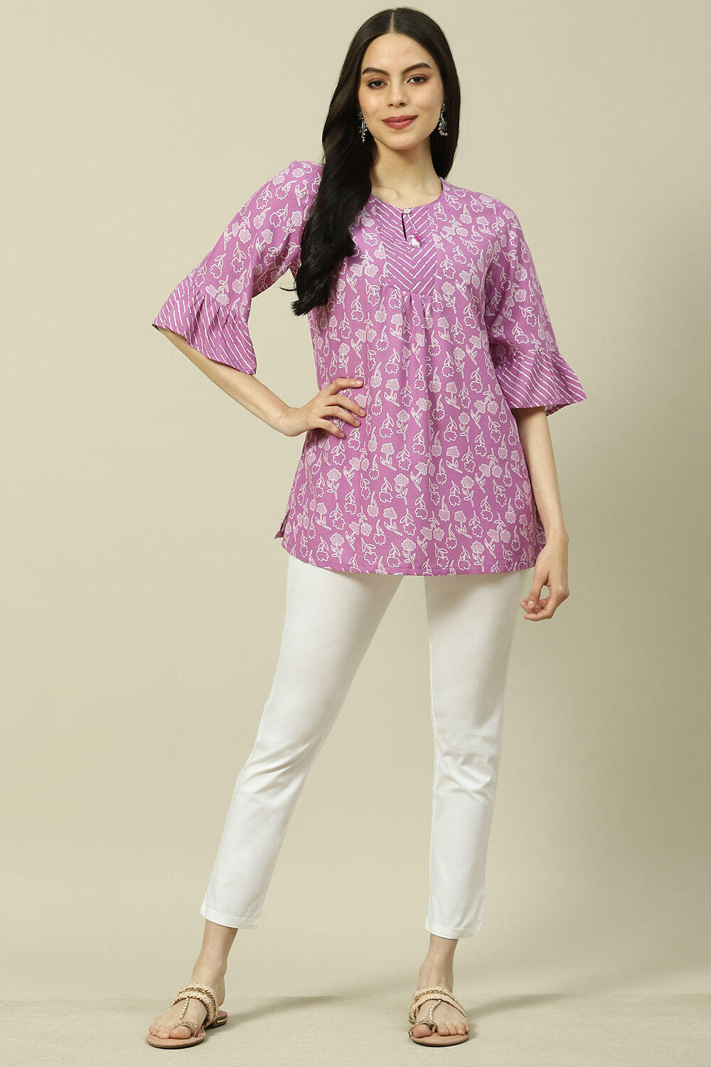 Rangriti outlet short kurtis