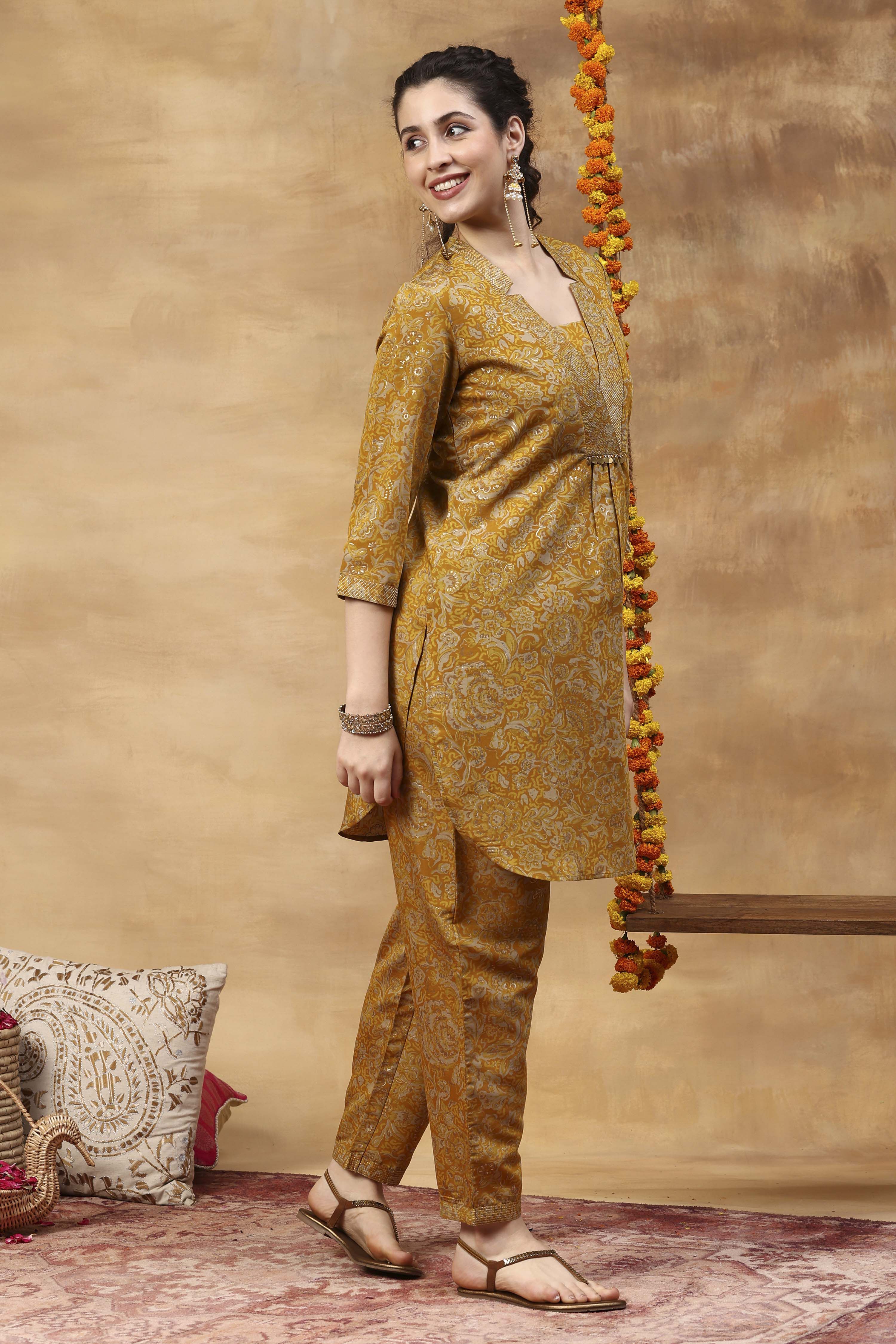 Yellow Viscose Blend A-Line Printed Kurta Pants Set image number 4