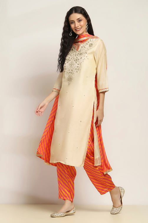 Gold Viscose Straight Set image number 3