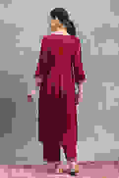 Red Viscose Rayon Embroidered Gathered Suit Set image number 4