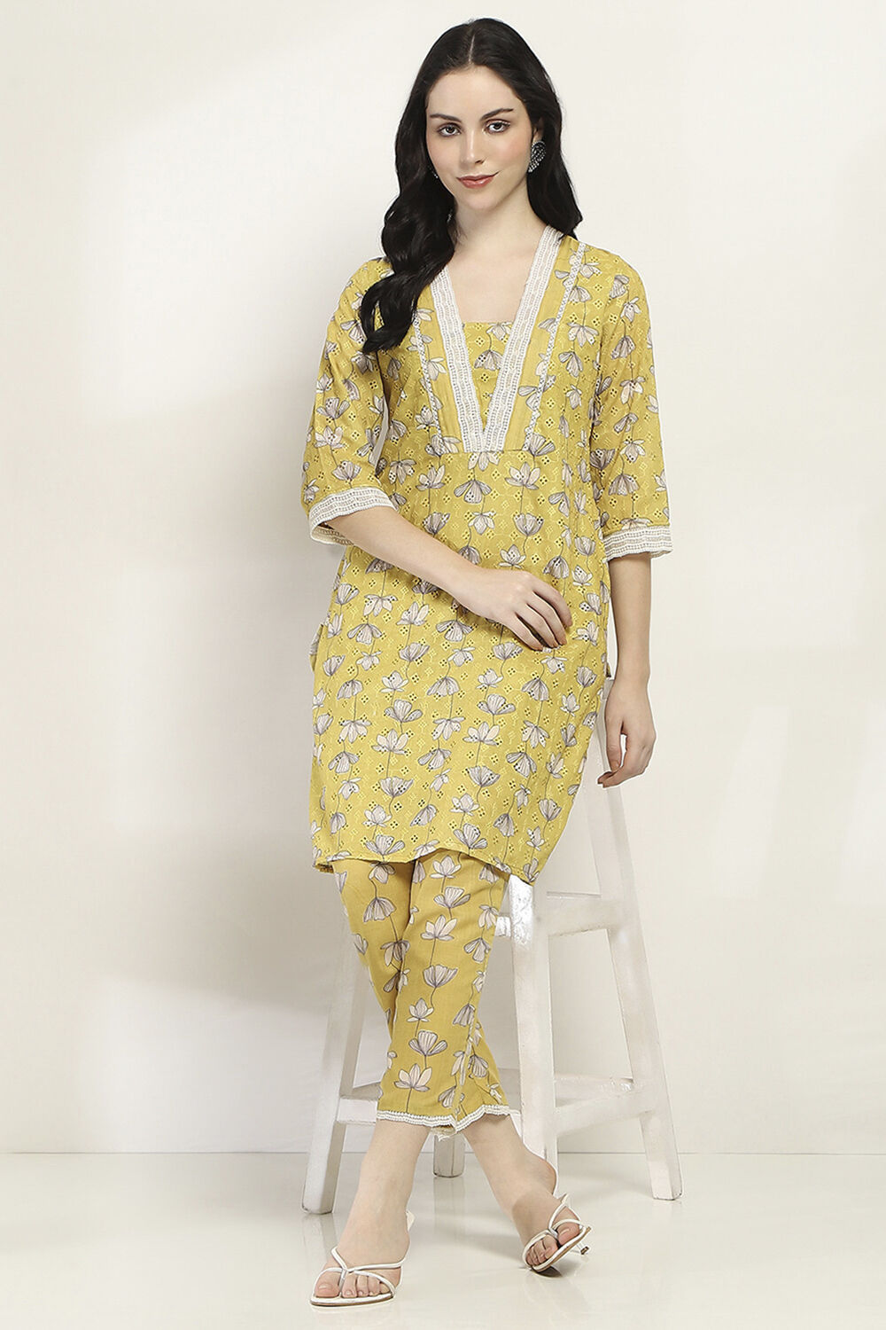 Yellow Cotton Blend Schiffli Co-ord Set image number 0