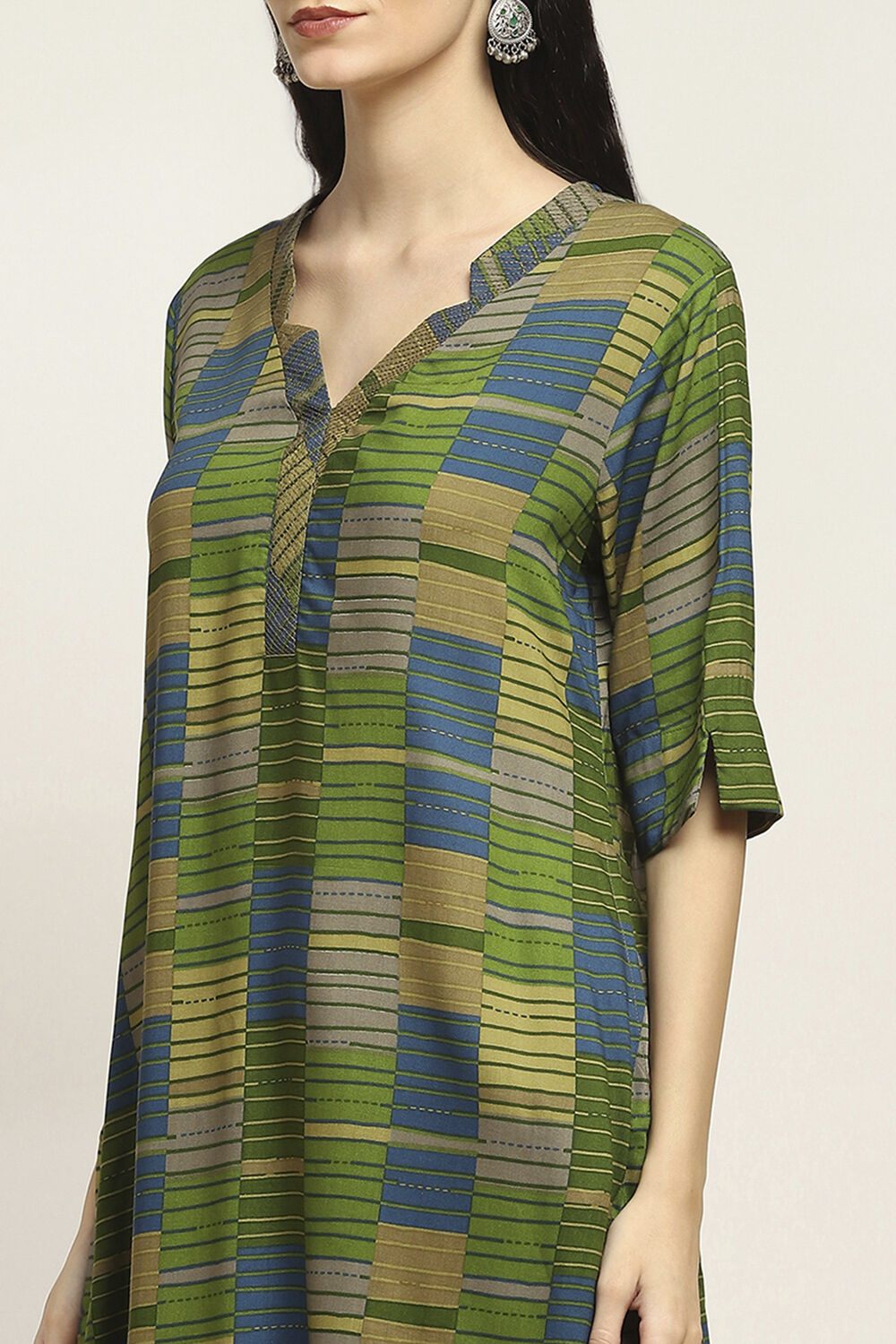 Olive Green Printed Straight Kurta image number 1