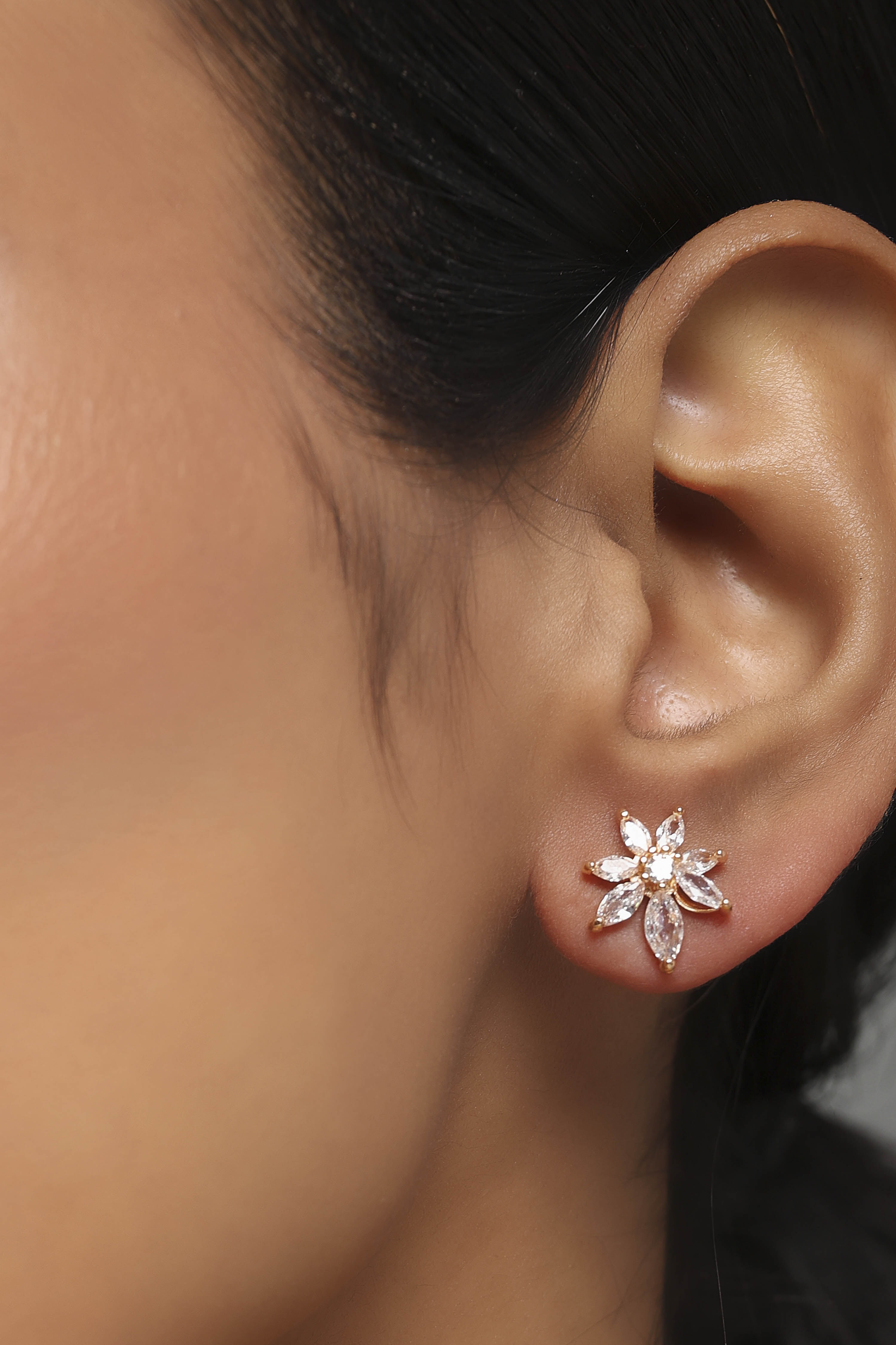 White Brass Studs image number 1