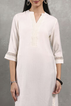 Off White Viscose Blend Solid Straight Kurta image number 0