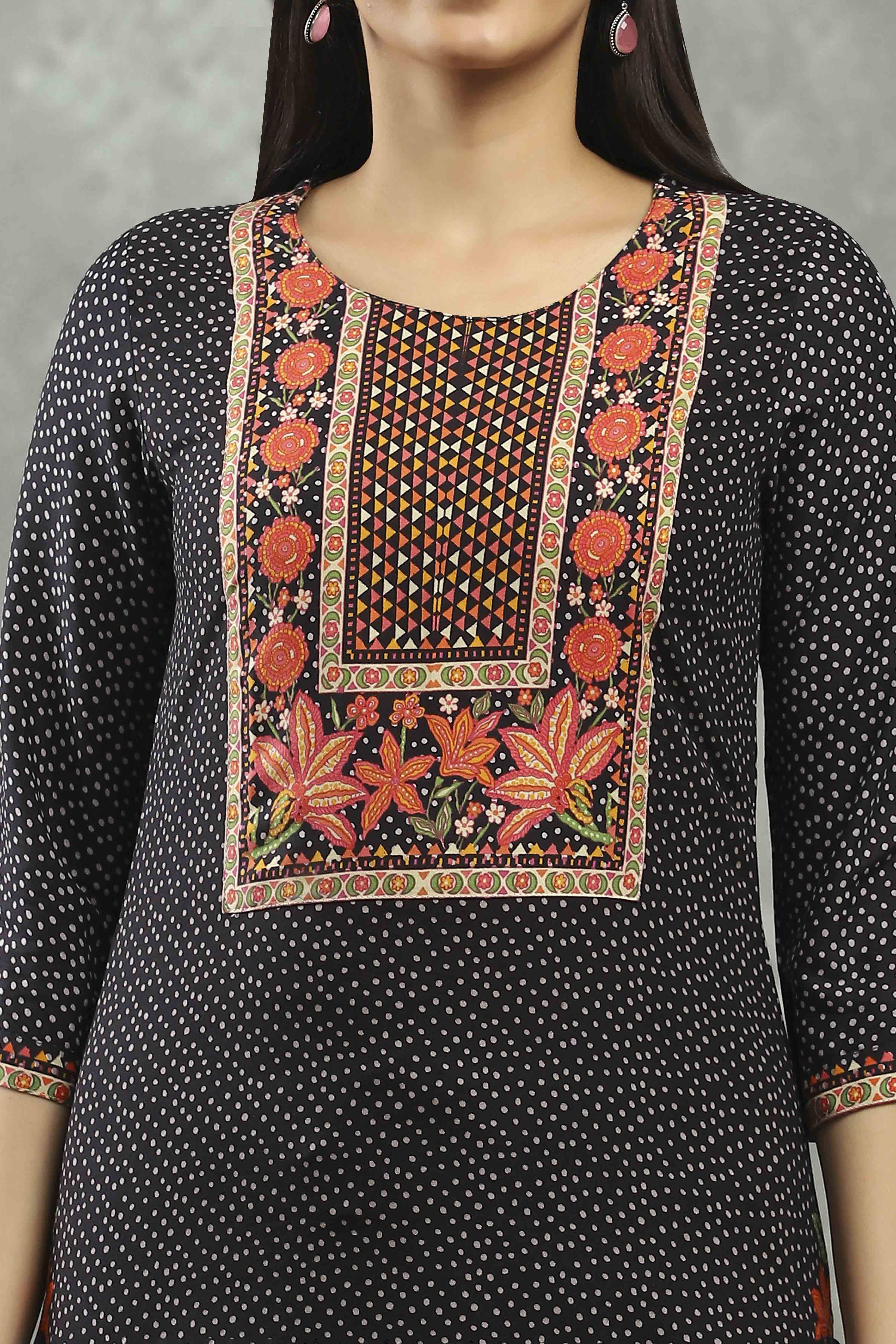 Black Polyester Straight Kurta Pants Set image number 1