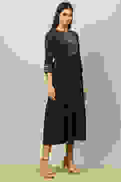 Black Viscose Shantoon Printed Tiered Dress image number 4