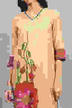 Golden Floral Printed Straight Kurta image number 1