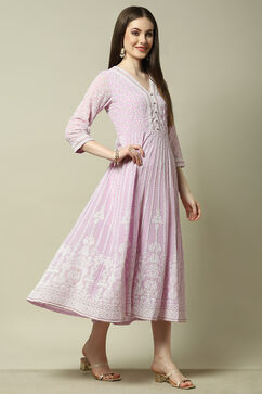 Mauve Poly Georgette Straight Dress image number 4