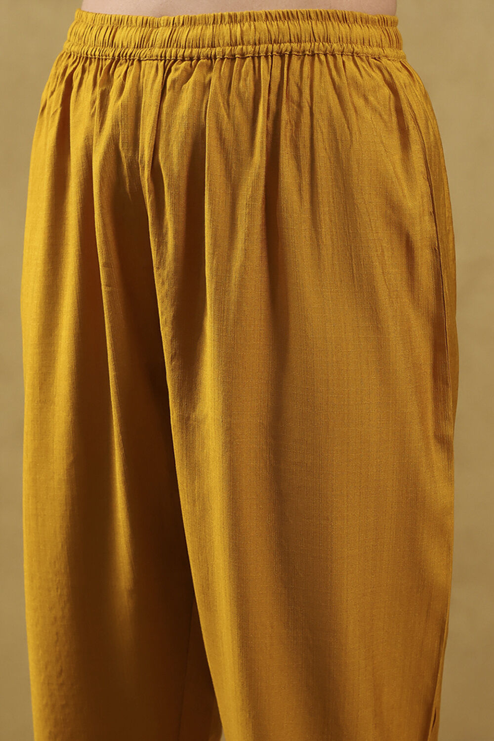 Pink Viscose Blend Printed Straight Suit Set image number 3