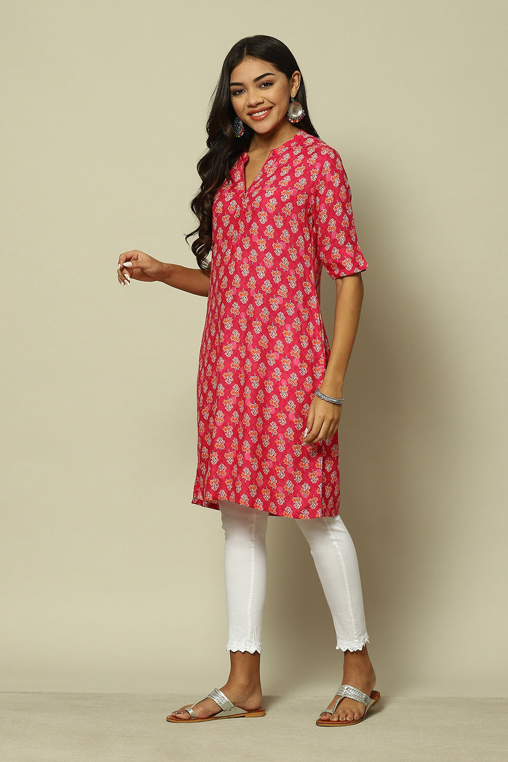 Pink LIVA Straight Printed Kurta image number 2