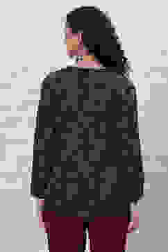 Black Poly Crepe Printed Straight Top image number 3