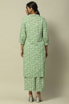 Green Rayon Straight Suit Set image number 4