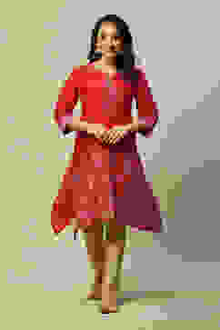 Purple LIVA Straight Printed Kurta image number 0