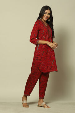 Red LIVA LIVA Straight Printed Kurta Palazzo Suit Set image number 5