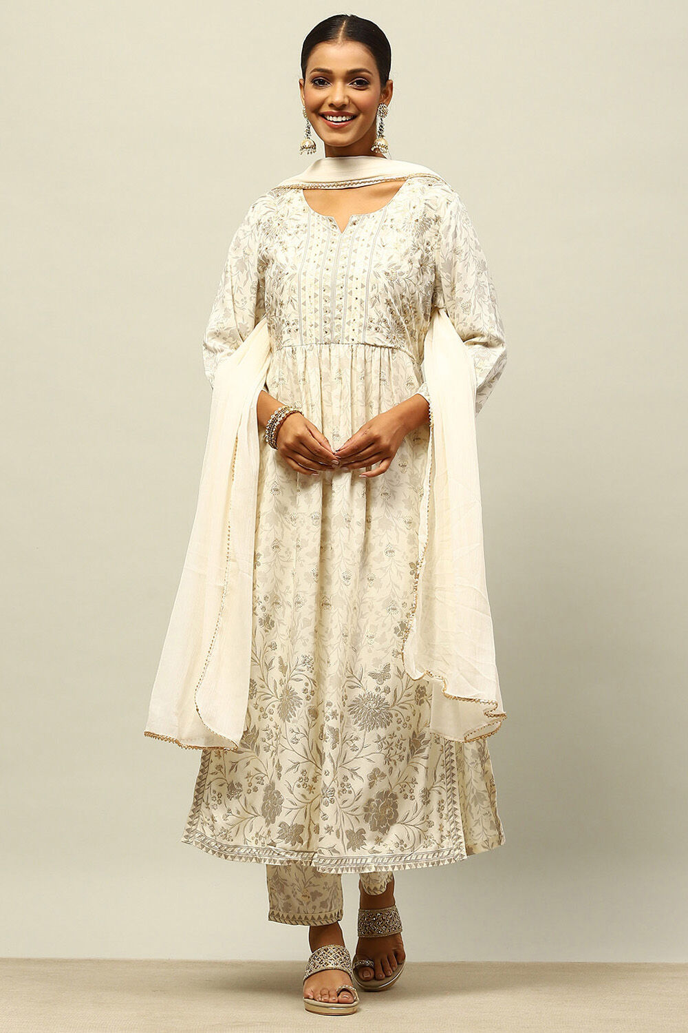 Off White Rayon Gathered Printed Kurta Palazzo Suit Set image number 6