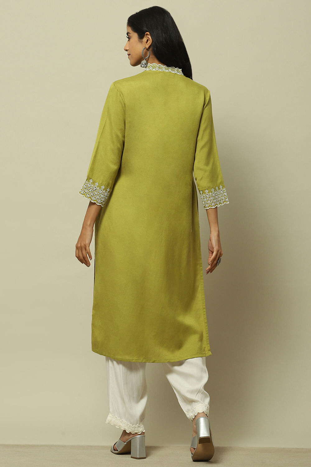 Lime Green Solid Straight Kurta image number 3