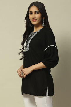 Black Rayon Straight Top image number 2