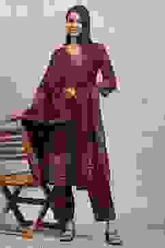 Green-Maroon Polyester Yarndyed Straight Suit Set image number 0