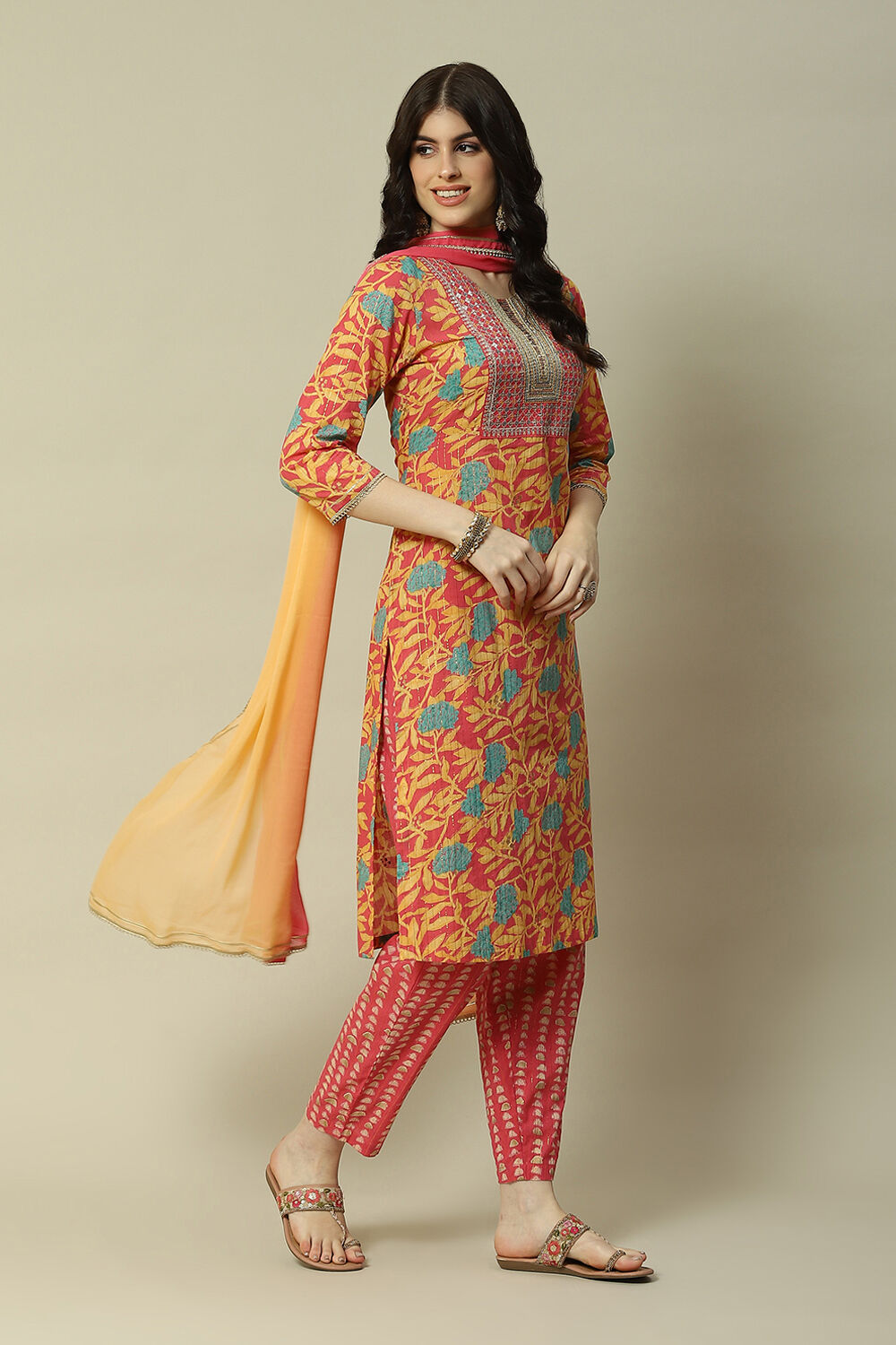 Pink Cotton Straight Printed Kurta Palazzo Suit Set image number 6