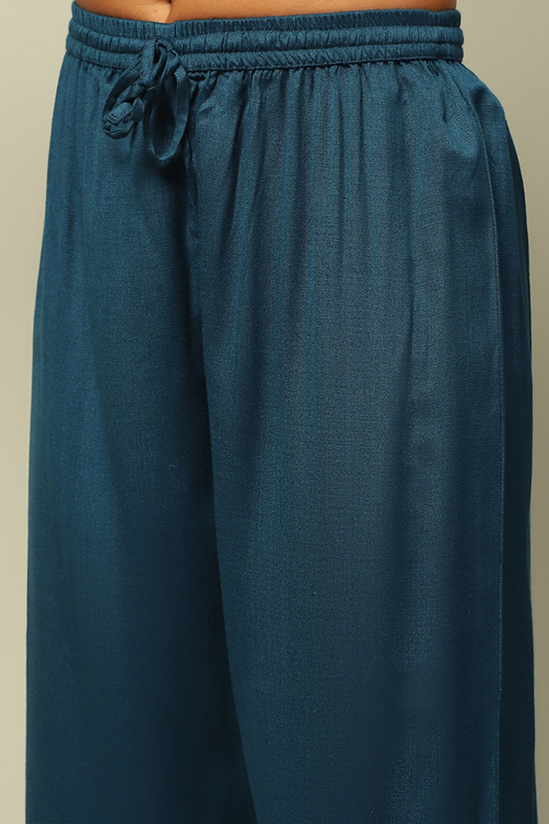 Blue Acrylic Straight Yarn Dyed Kurta Palazzo Suit Set image number 2
