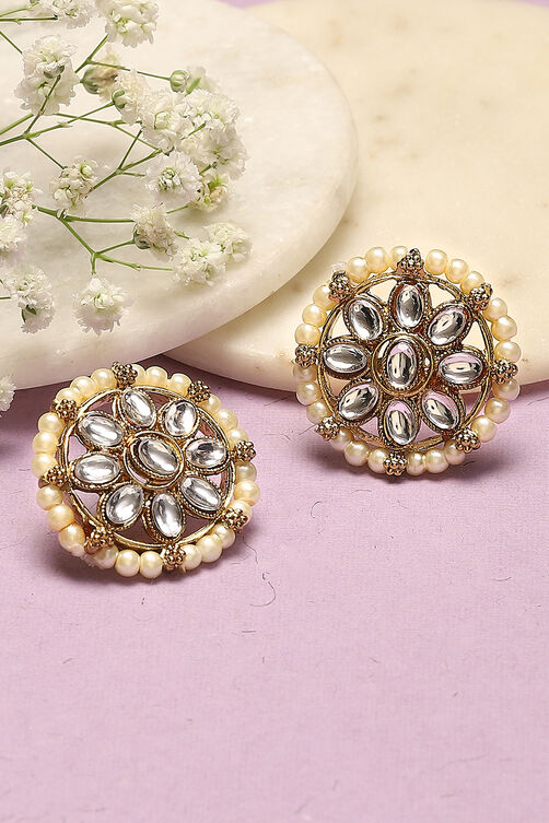 White Alloy Earrings image number 0