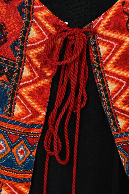 Black Kalidar Rayon Kurta image number 5