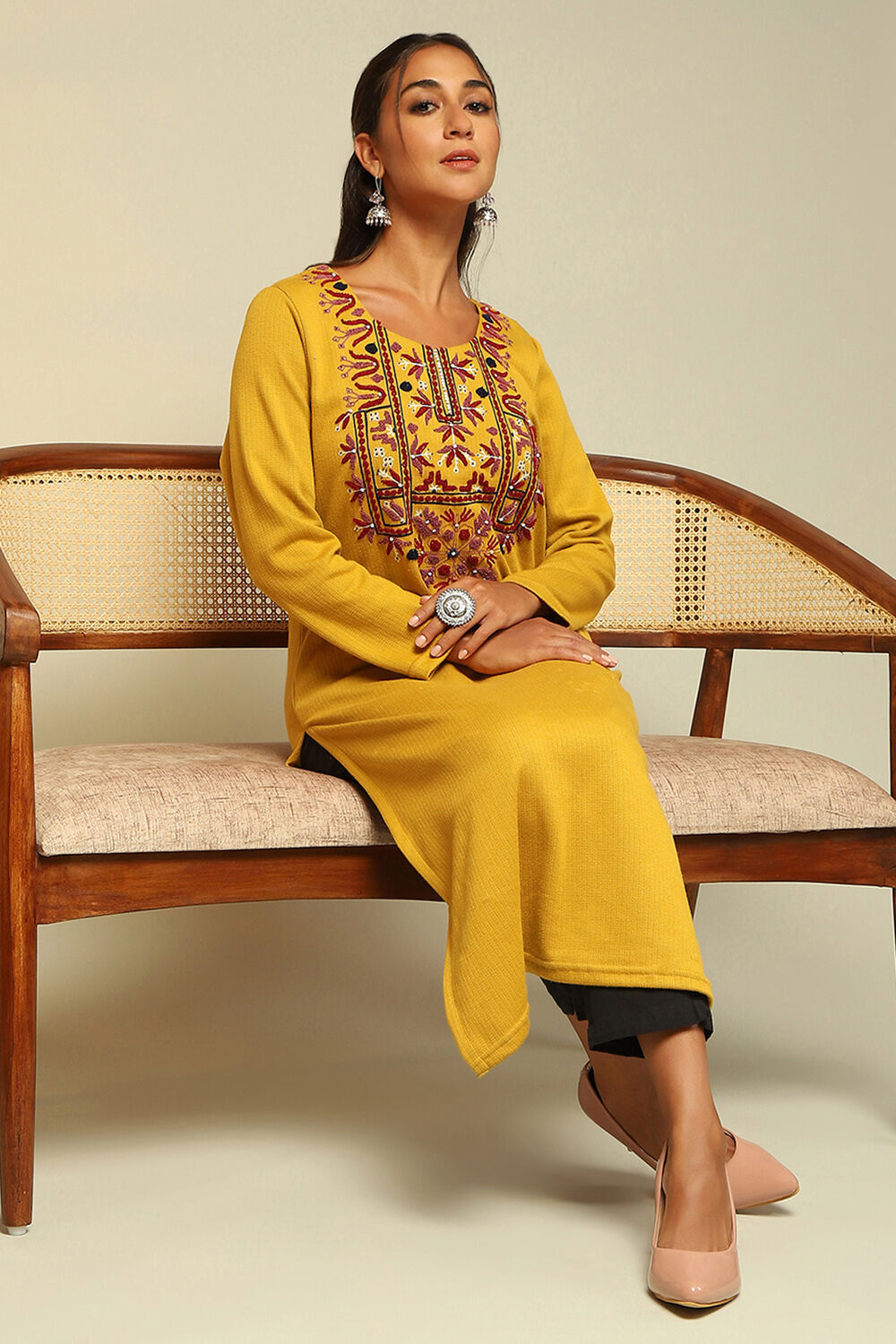 Mustard Acrylic Straight Kurta image number 0
