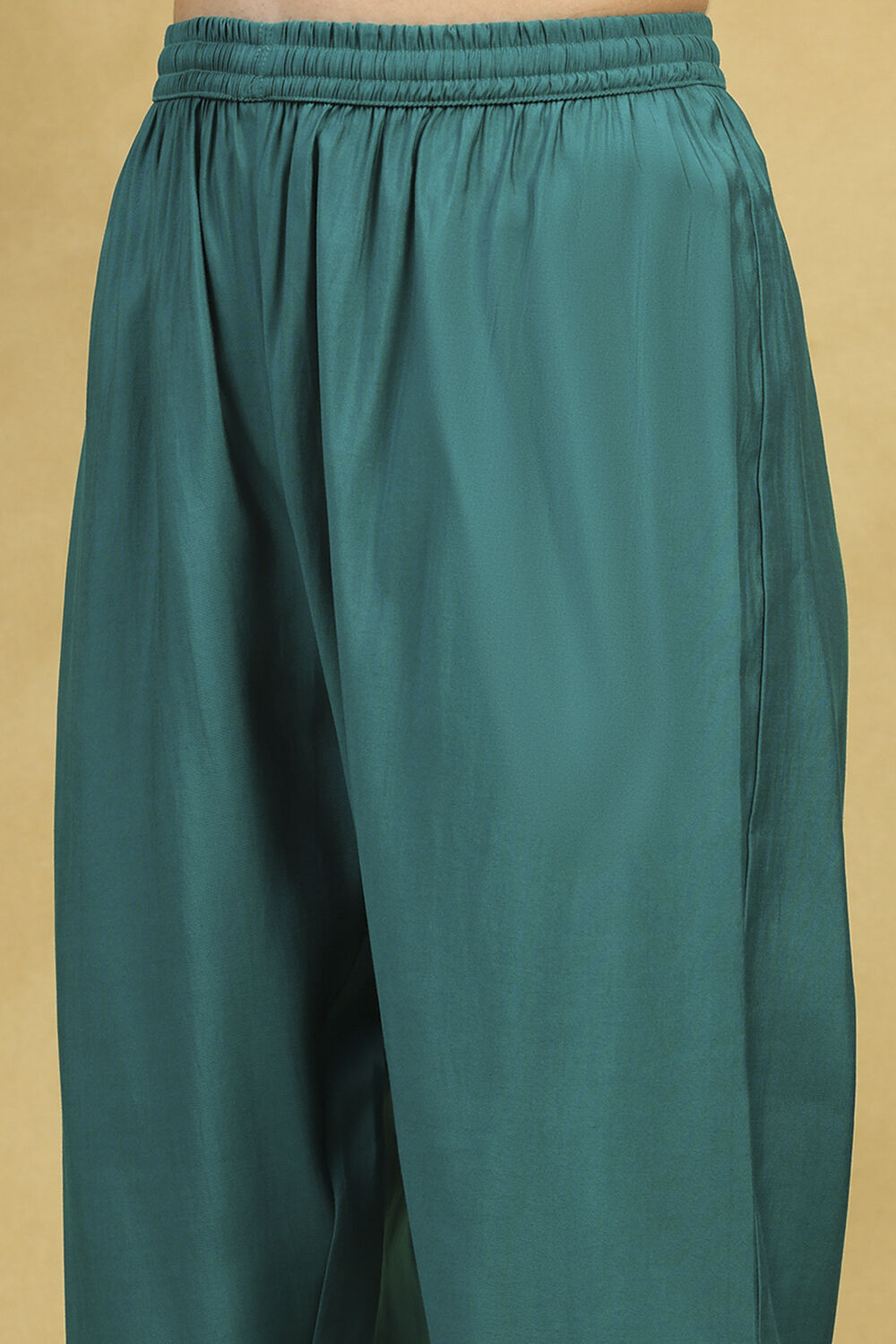Teal Viscose Blend Printed Straight Kurta Pants Set image number 2