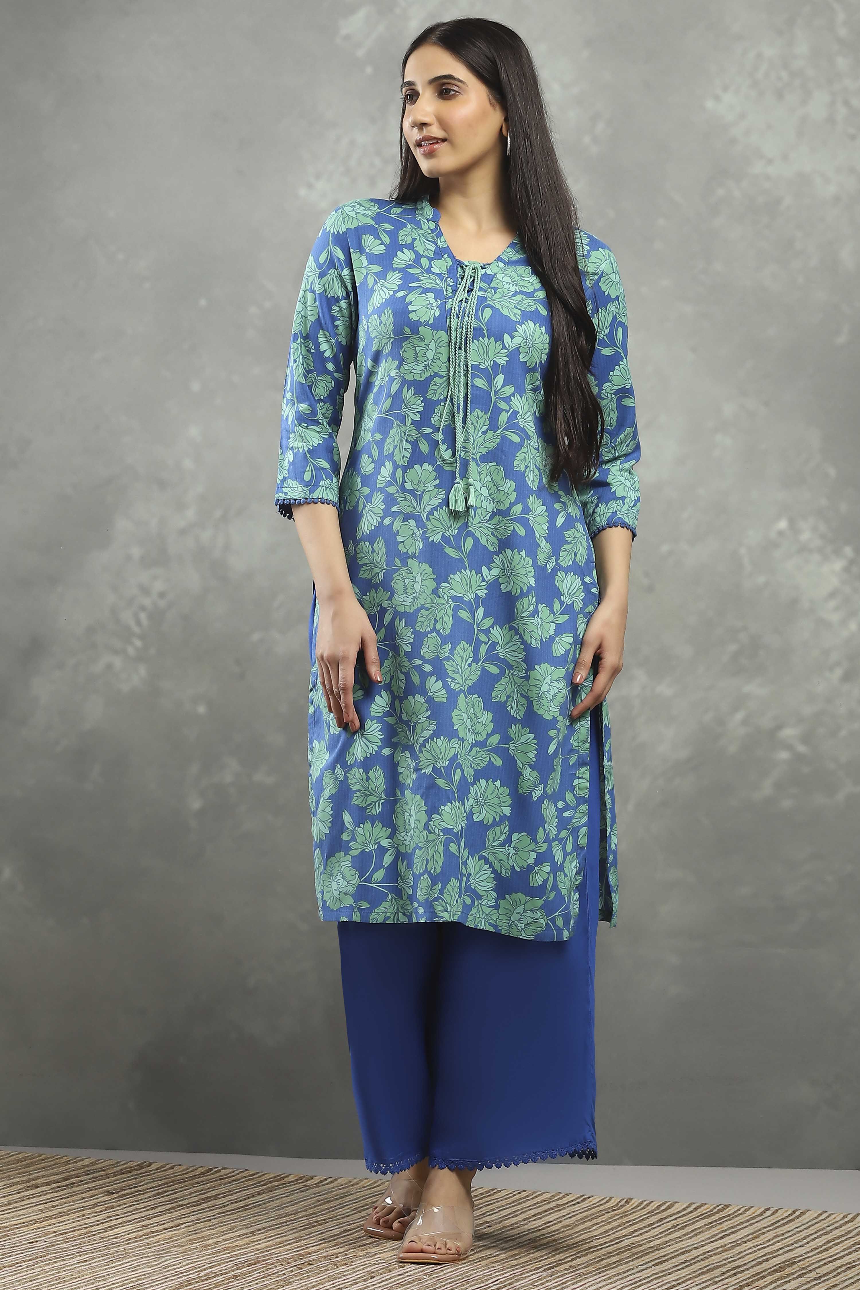 Green Viscose Straight Kurta Pants Set image number 0