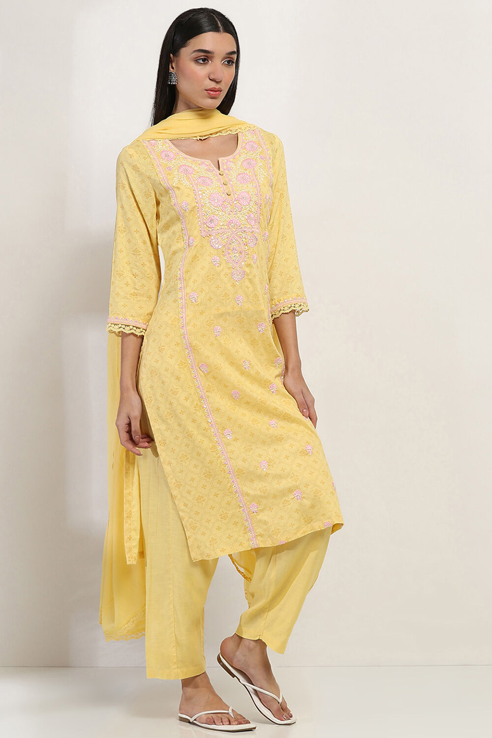Yellow Printed Straight Suit Set image number 5