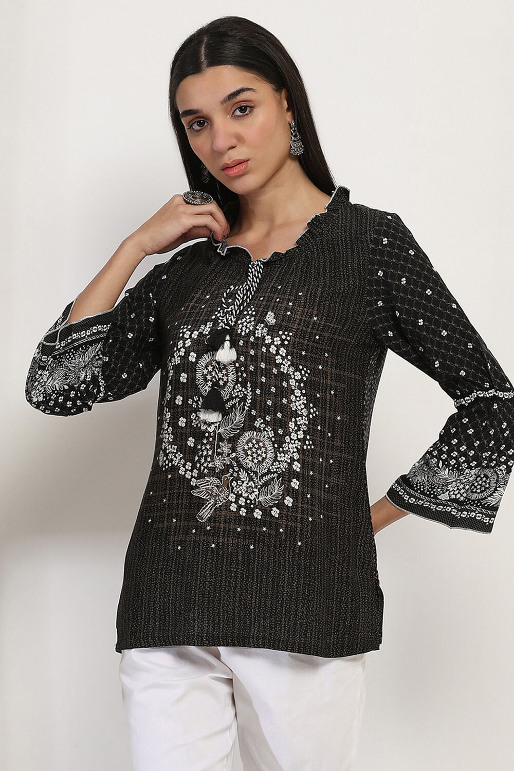 Black Printed Straight Short Kurti image number 5