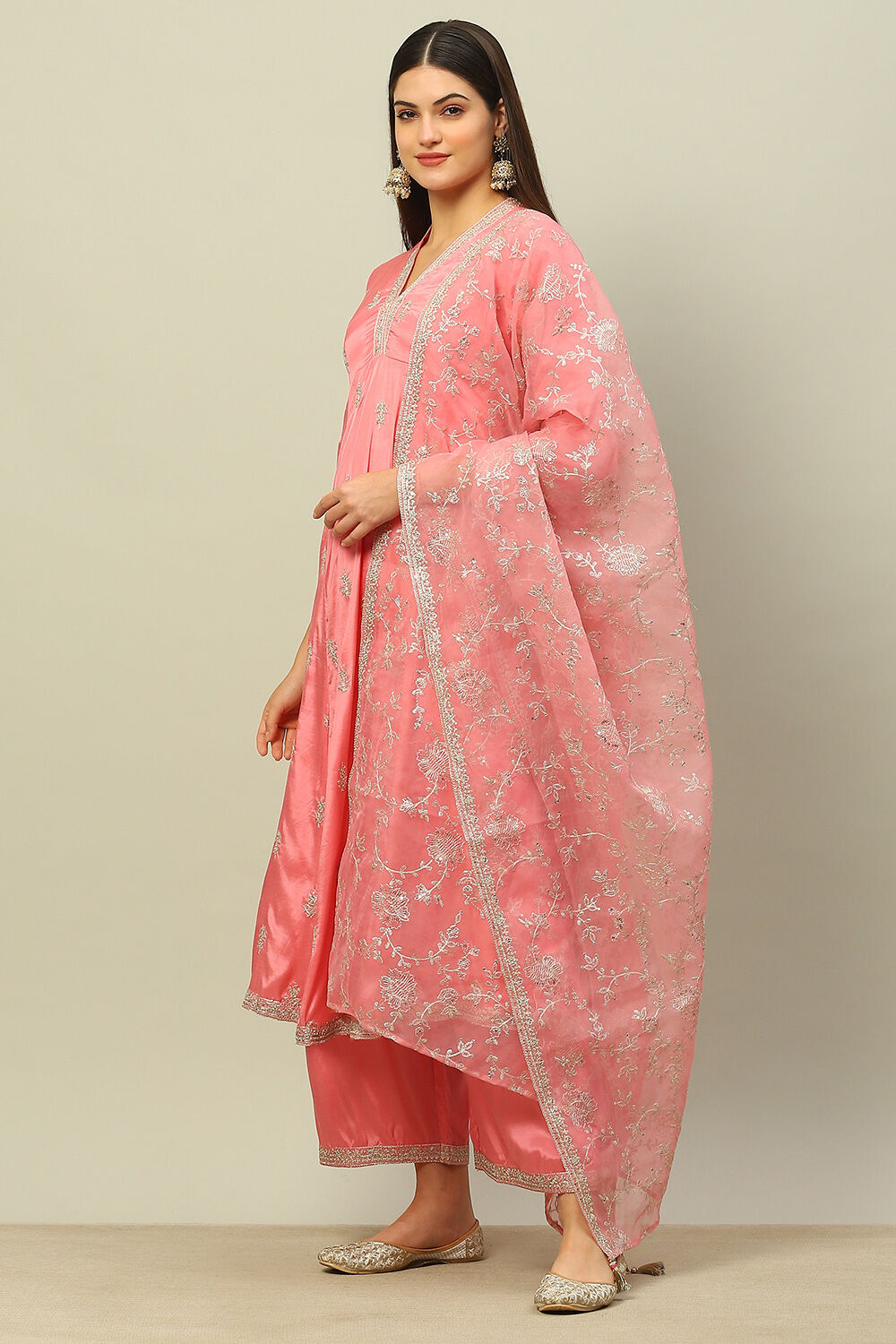 Dusty Pink Viscose Shantoon Kalidar Embroidered Kurta Palazzo Suit Set image number 3