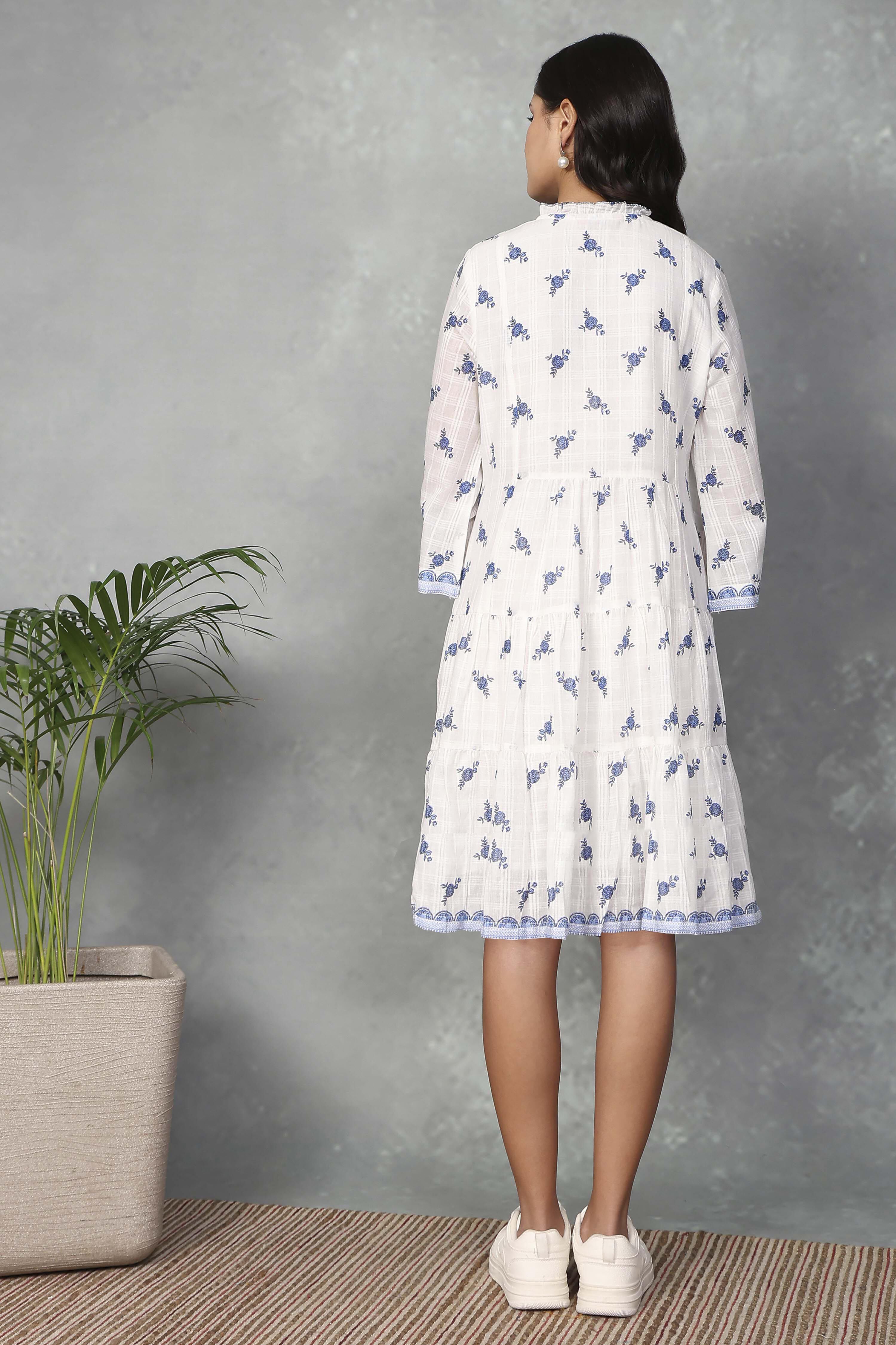 White Cotton Printed Tiered Dress image number 3