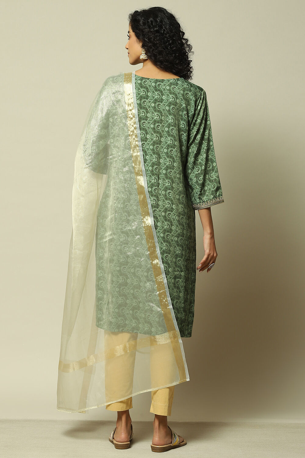 Gold Polyester Yarndyed Dupatta image number 2