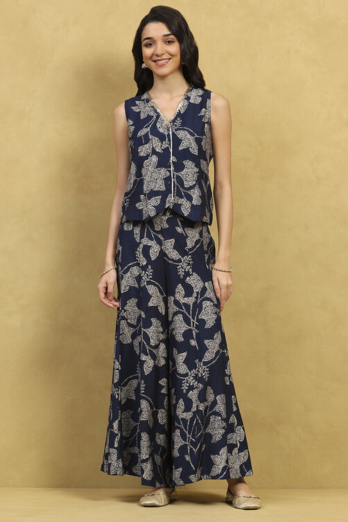 Indigo Blue Viscose Blend Printed Crop Top & Blouse Top Palazzo Set image number 6