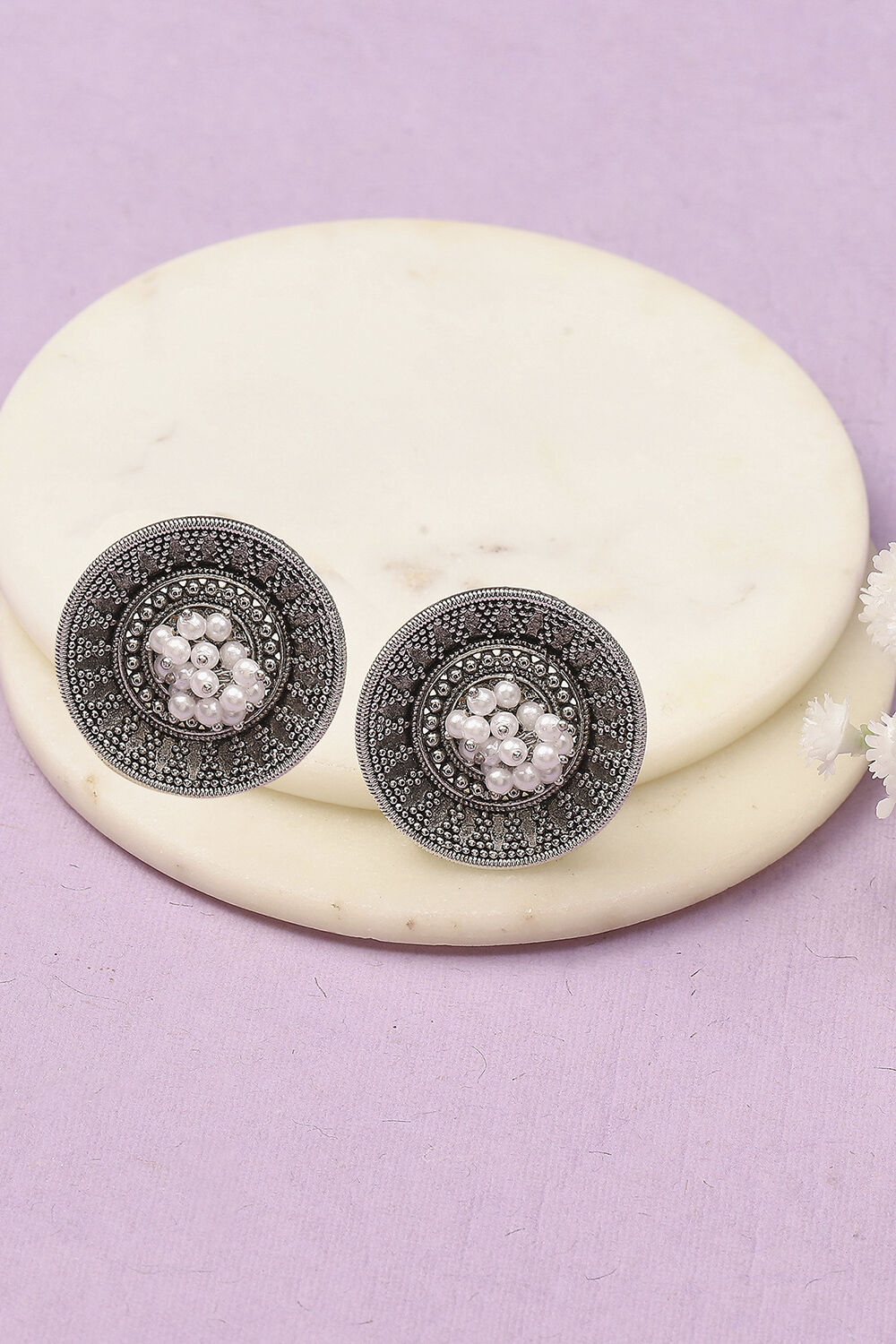 Oxidised Alloy Earrings image number 0