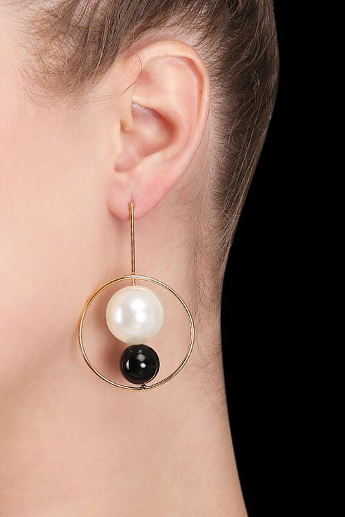 Golden Metal Brass Earring image number 0