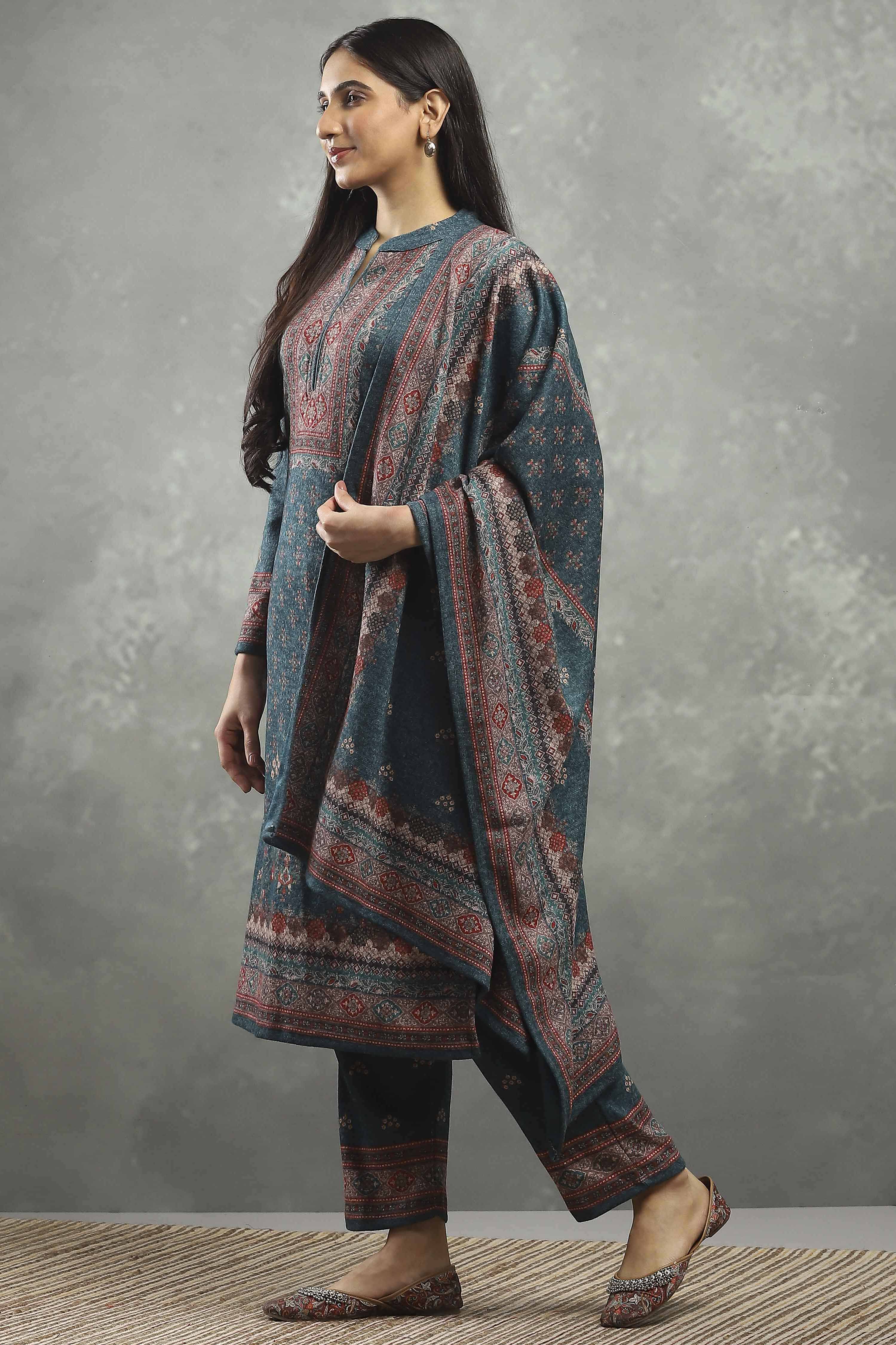 Green Polyester Printed Straight Suit Set image number 3