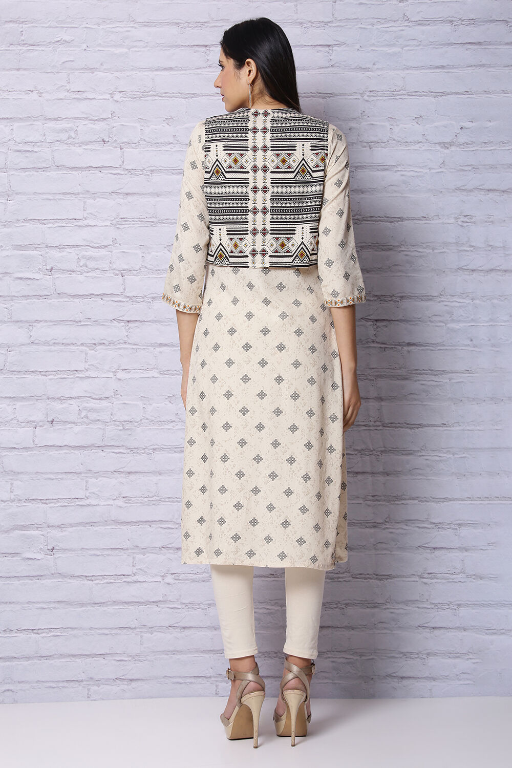 Buy Off White Viscose Kurta With Jacket 2N for INR1259.00 Rangriti