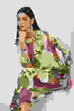 Beige Rayon & Cotton Flex Kurta Pants Set image number 7